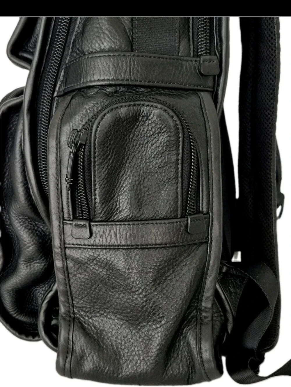 Tumi Alpha 2 Black Leather Backpack 96178DHR.